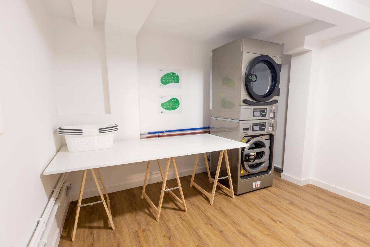 Maile Apartamentos Потес Екстериор снимка