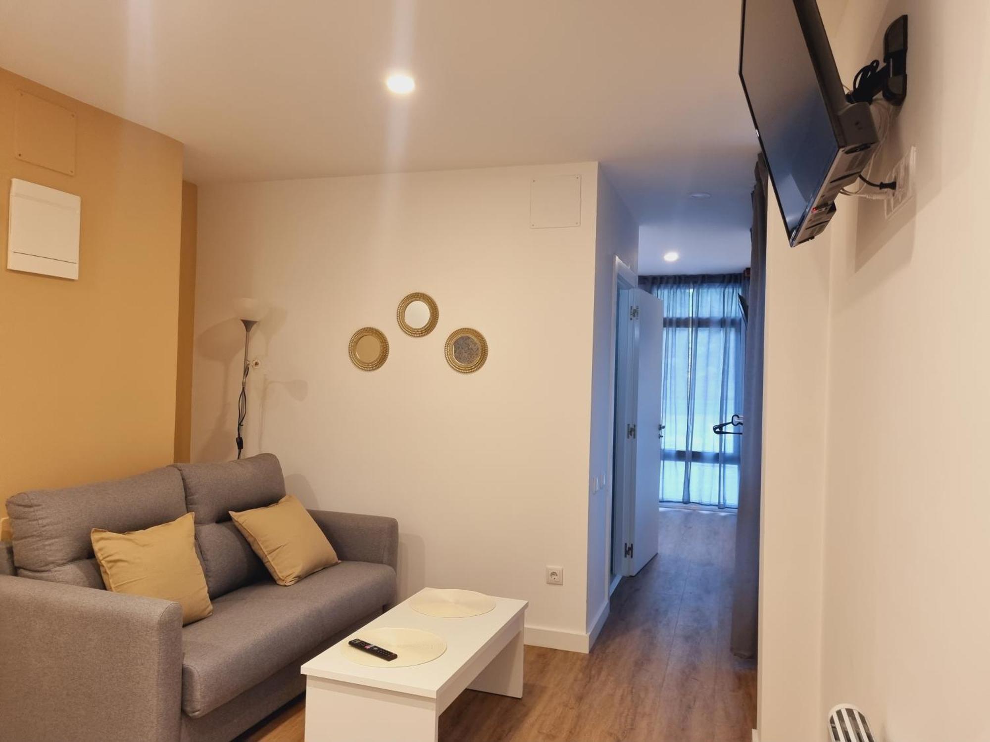Maile Apartamentos Потес Стая снимка