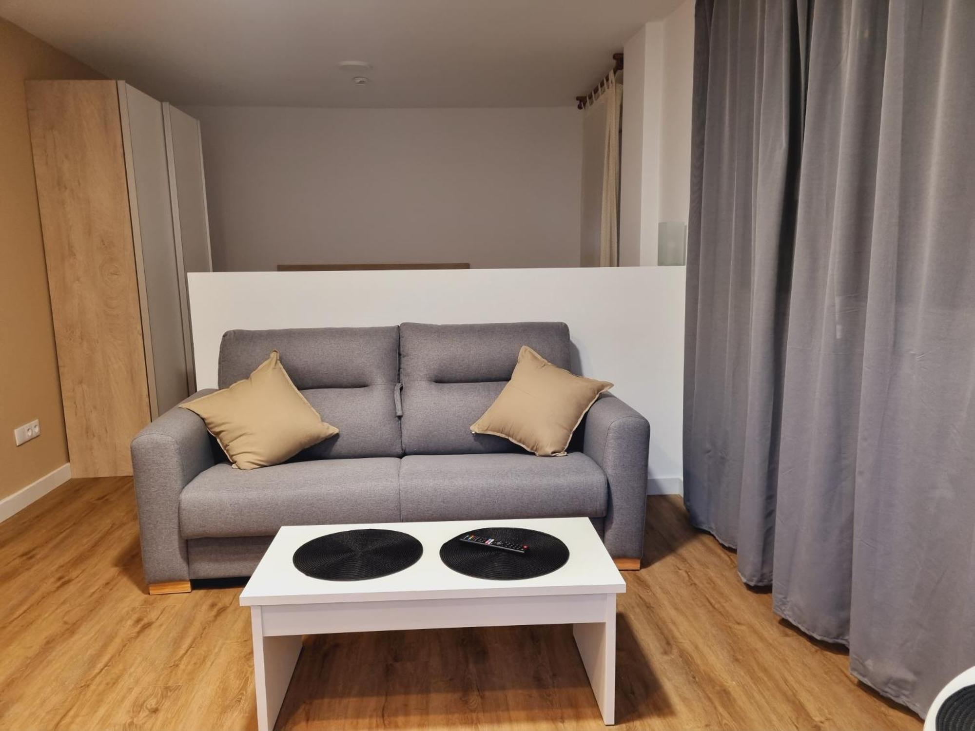 Maile Apartamentos Потес Стая снимка