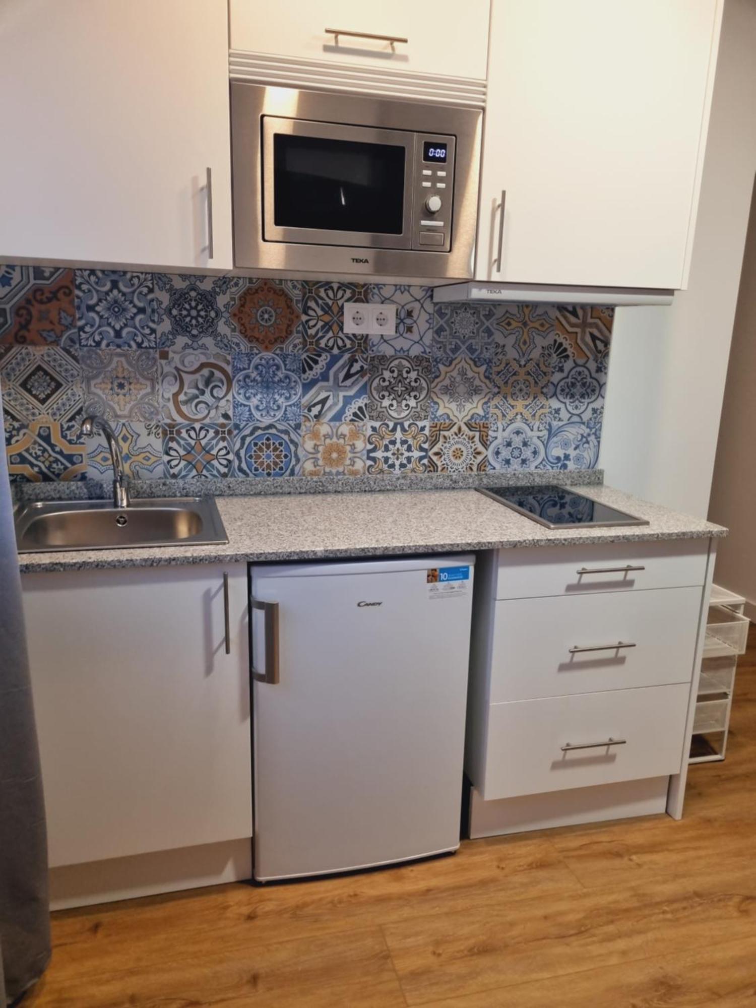 Maile Apartamentos Потес Стая снимка