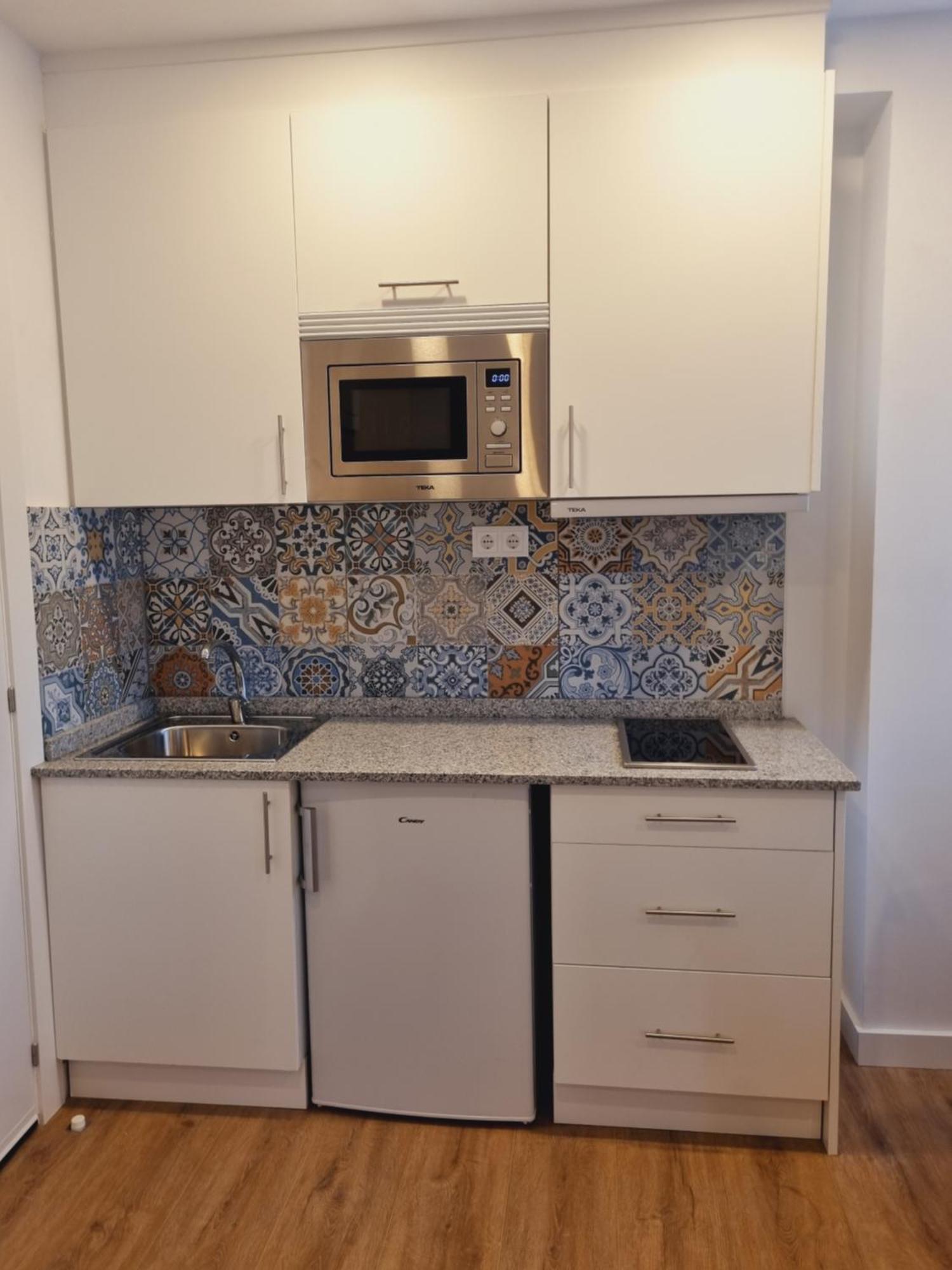 Maile Apartamentos Потес Стая снимка