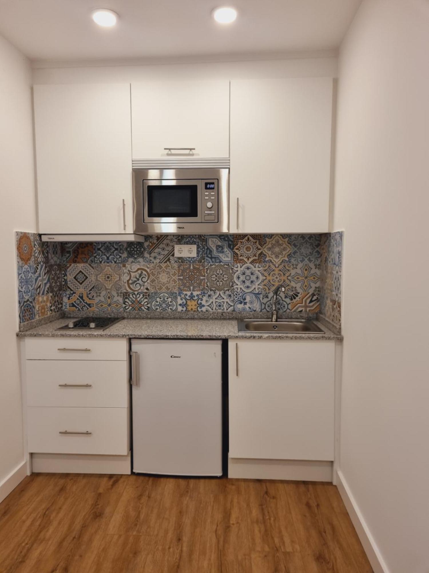 Maile Apartamentos Потес Стая снимка
